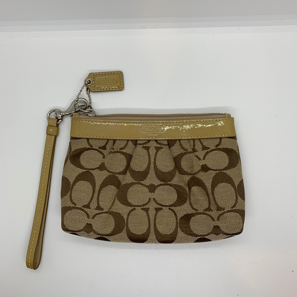 Coach Signature C Tan wristlet